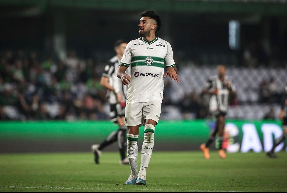 Há 100 dias sem vencer Coritiba enfrenta o Palmeiras