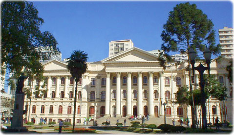 Novos números seguem a legislação federal. (Foto: www.curitiba-parana.net)