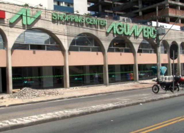  Shopping Água Verde tem suspeita de vazamento de gás