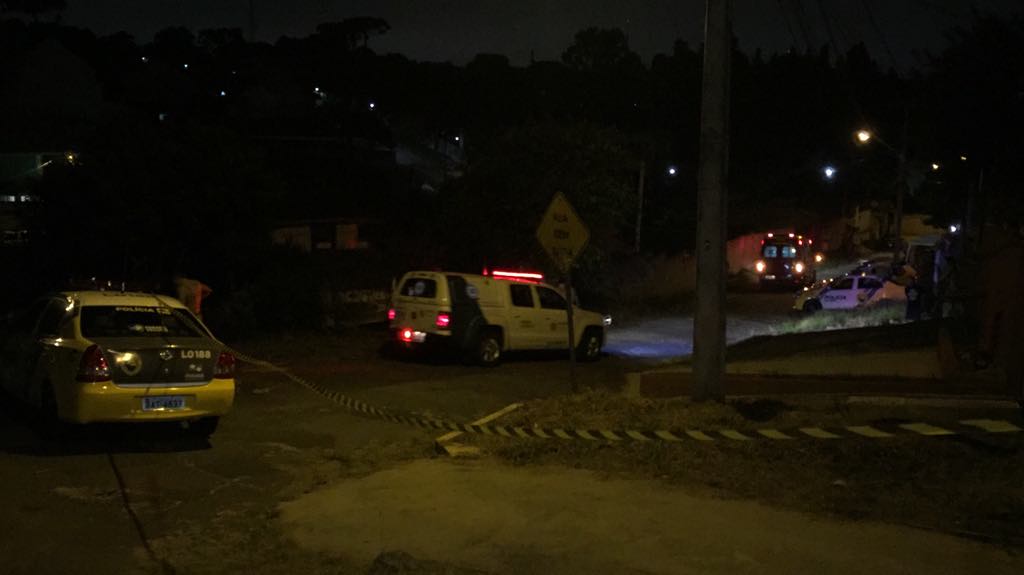  Perseguição termina com suspeito morto pela polícia no bairro Pilarzinho
