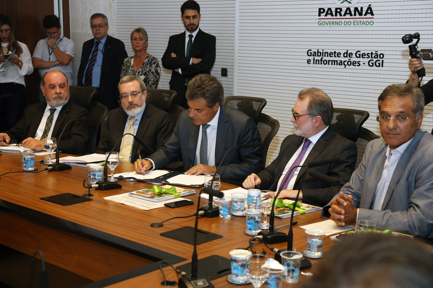  Estudos para nova ferrovia entre Porto de Paranaguá a Dourados são autorizados pelo governo