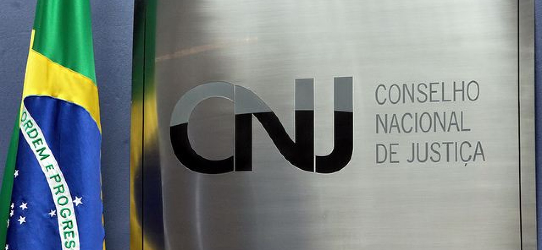 CNJ decide se mantém afastamentos de juízes e desembargadores