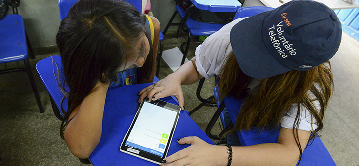  Voluntários de 6 países desenvolvem atividades em escola filantrópica de Curitiba
