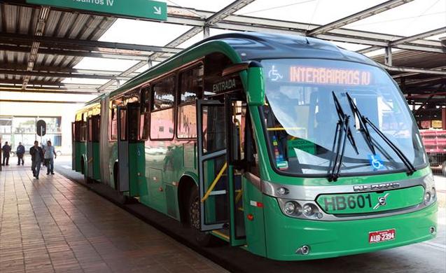  Mais um arrastão é registrado no transporte público de Curitiba