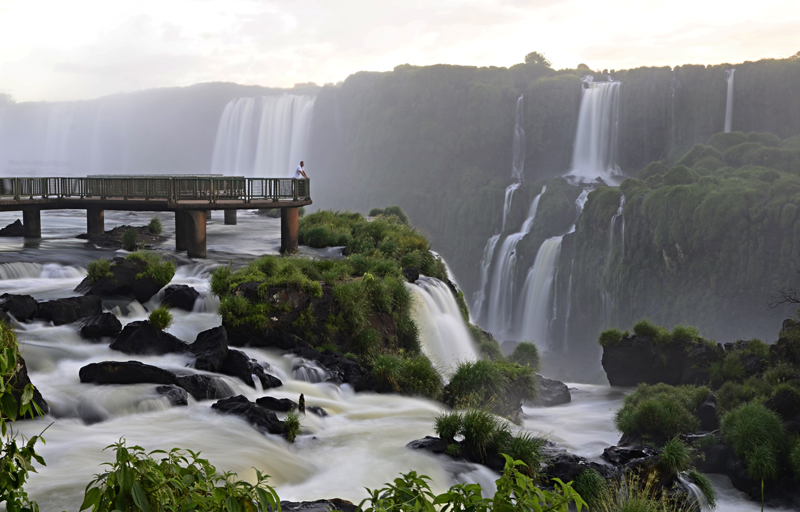  Cataratas do Iguaçu bate recorde de visitação de estrangeiros