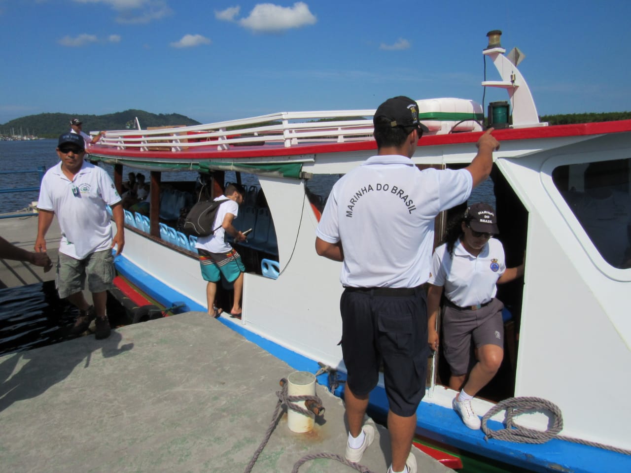  Temporada de verão no litoral do Paraná segue sem acidentes com embarcações