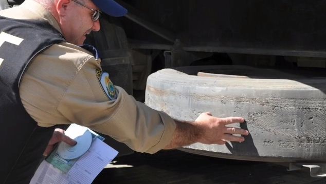  Operação Serra Segura encontra irregularidades graves em mais de 2.500 caminhões no PR