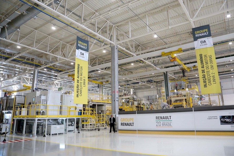  Renault inaugura nova fábrica em São José dos Pinhais