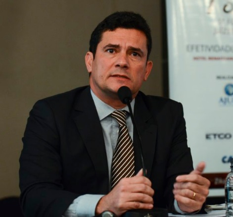  Moro aceita denúncia contra ex-gerentes da Petrobras