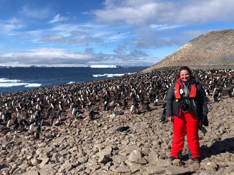  Paranaense escolhida em projeto internacional retorna de expedição na Antártida com mais 79 mulheres
