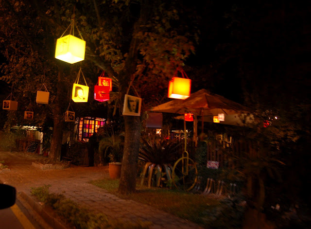  Alto da XV possui muitas variedades de bares e restaurantes