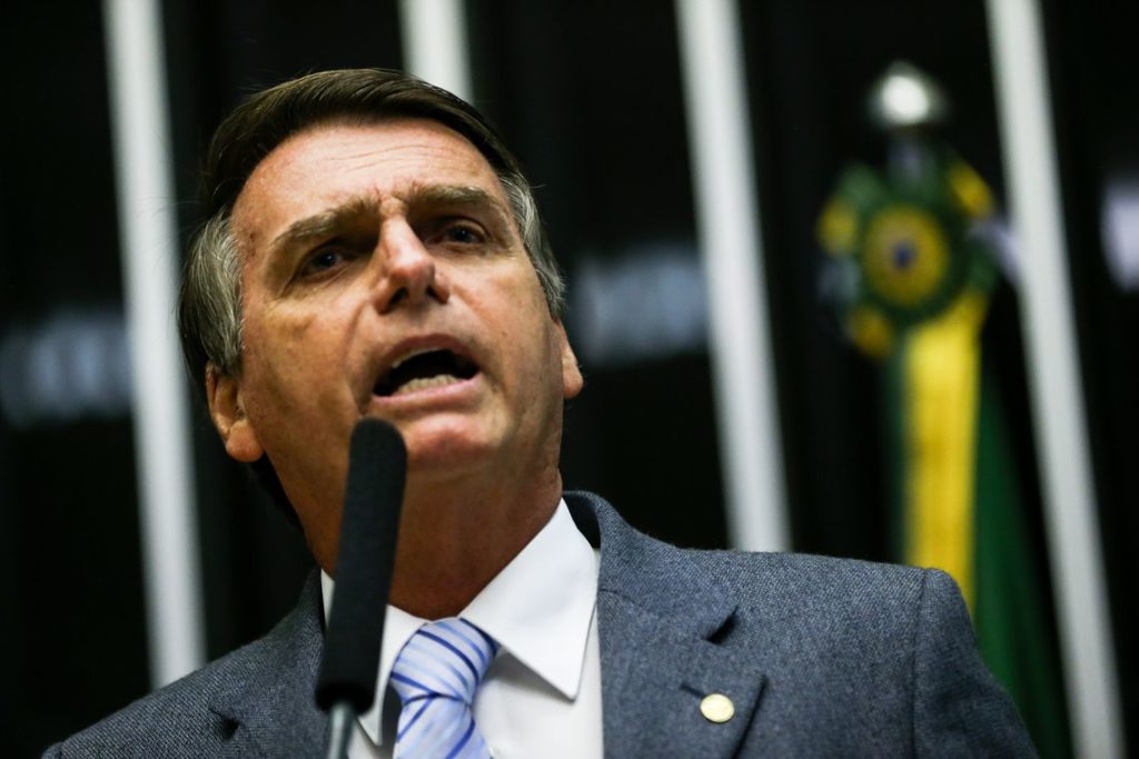 Sem agenda prevista para Curitiba, Bolsonaro visita o Paraná