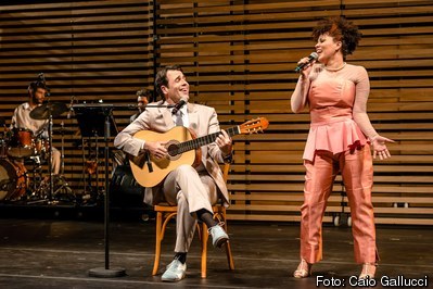  “O Musical da Bossa Nova” traz sucessos de Vinícius de Moraes, Tom Jobim e João Gilberto