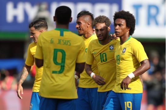  Combinado não sai caro: como fica a vida do trabalhador nos dias dos jogos do Brasil na Copa do Mundo