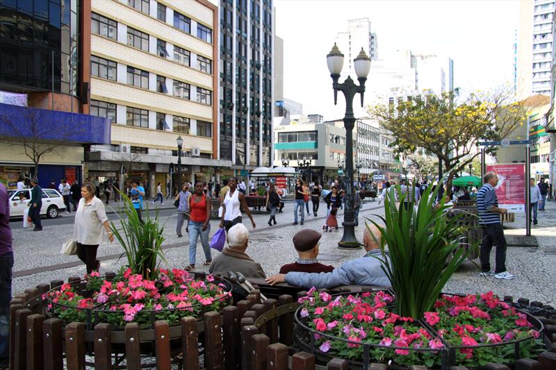  Curitiba fica em 1º lugar no ranking das cidades mais inteligentes do país