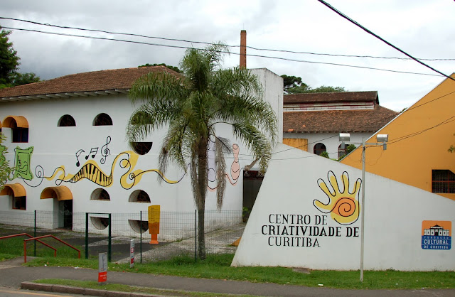  Centro de criatividade do parque São Lourenço oferece 23 cursos para a comunidade