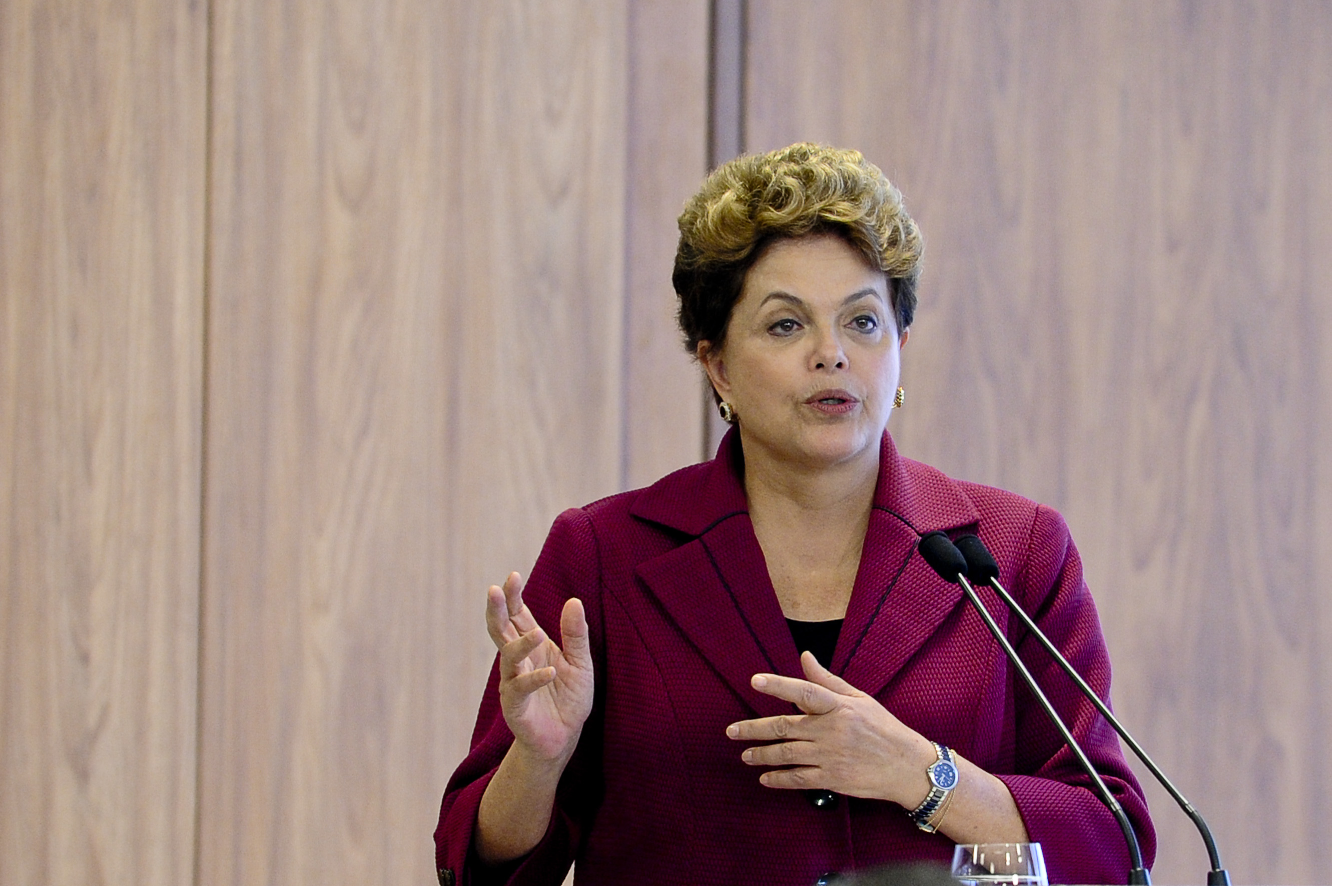  Dilma Roussef deve ser ouvida em nova data como testemunha de defesa de Bendine