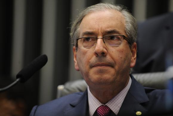  Cunha é transferido para Brasília para ser interrogado