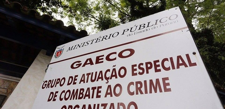  Quatro policiais militares são presos após exigir 16 mil reais em abordagem a um carro