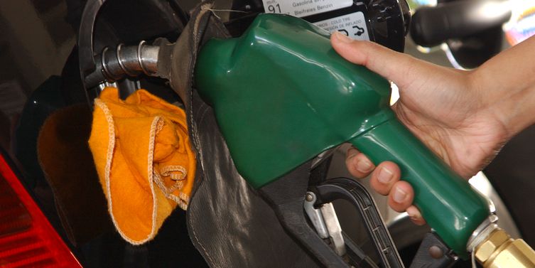  Preço da gasolina sobe novamente