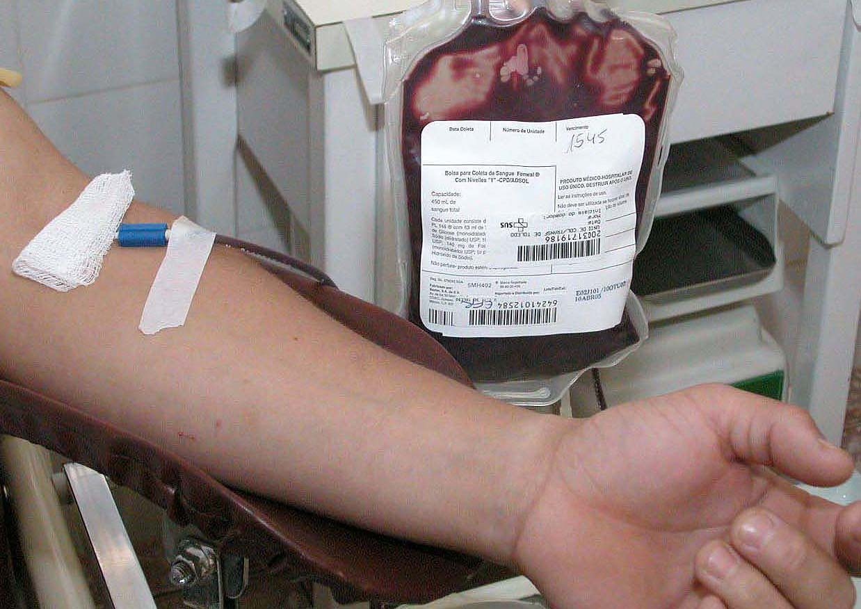  Doações de sangue caem 30% no Hemepar nos últimos dias