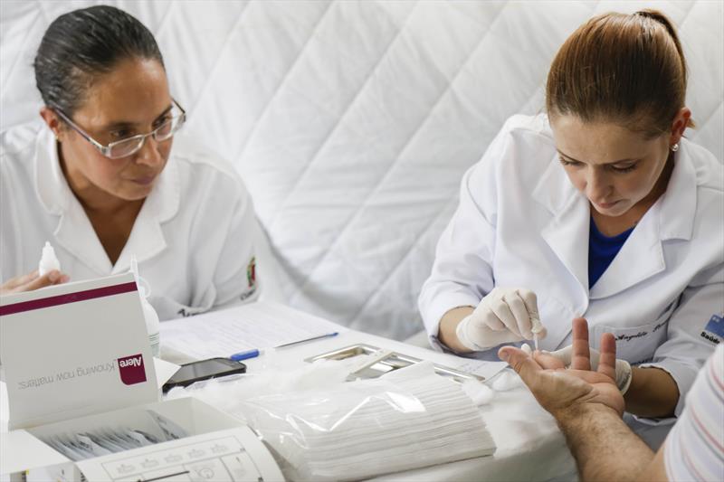  Dia Mundial de Luta contra Hepatites Virais tem exames e vacinação na Rui Barbosa