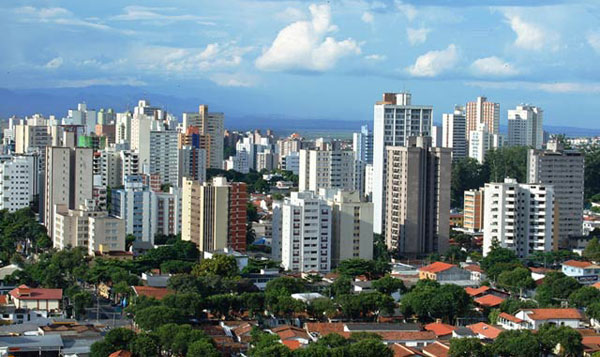  Vendas de imóveis novos crescem 12% em Curitiba
