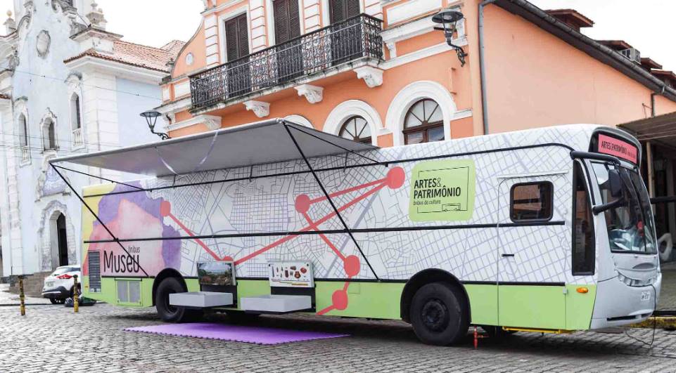  Ônibus Museu será inaugurado nesta terça-feira em Curitiba