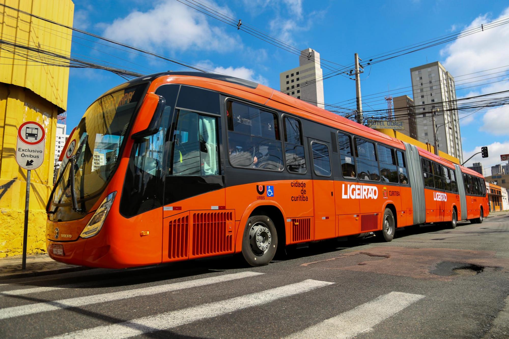  Abertura de crédito para ampliação do sistema BRT será discutida na Câmara de Curitiba