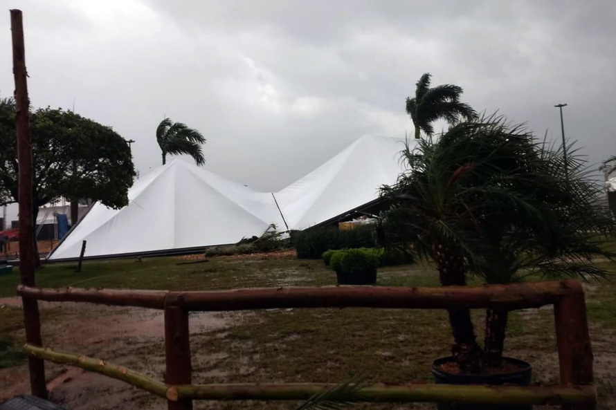  Quase quatro mil pessoas são prejudicadas pelas fortes chuvas que atingem o Paraná