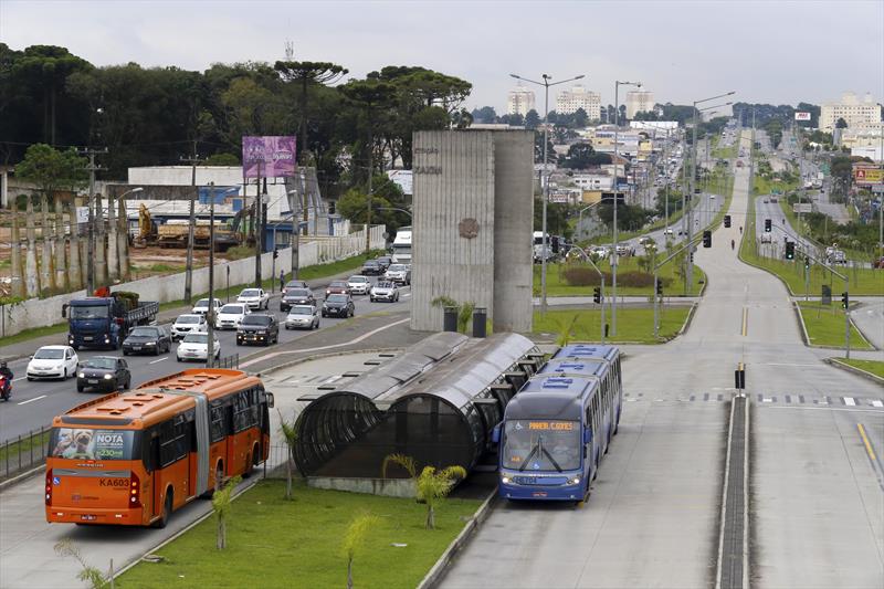  Passagem de ônibus em Curitiba passa a R$4,50 após decisão do TJ
