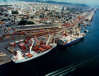  Porto de Paranaguá aumenta exportação de veículos