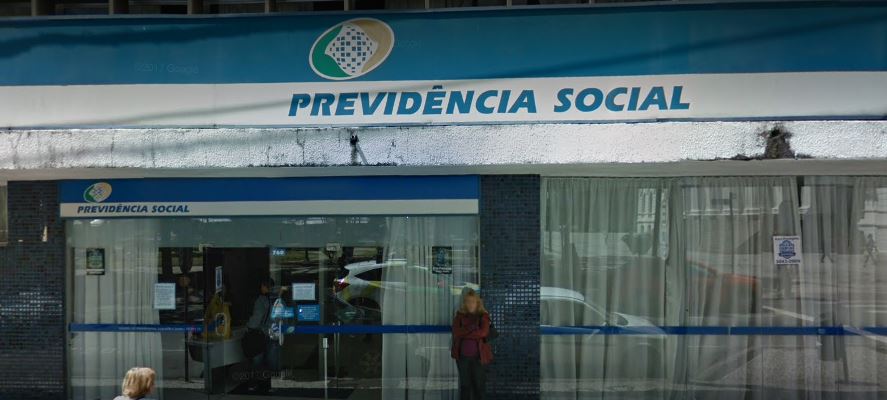  Polícia Federal faz operação contra fraude no INSS em Curitiba