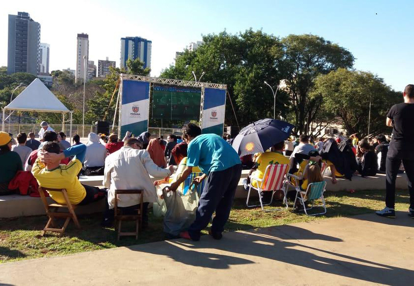  Governo coloca telões em cidades do interior para população assistir ao jogo do Brasil