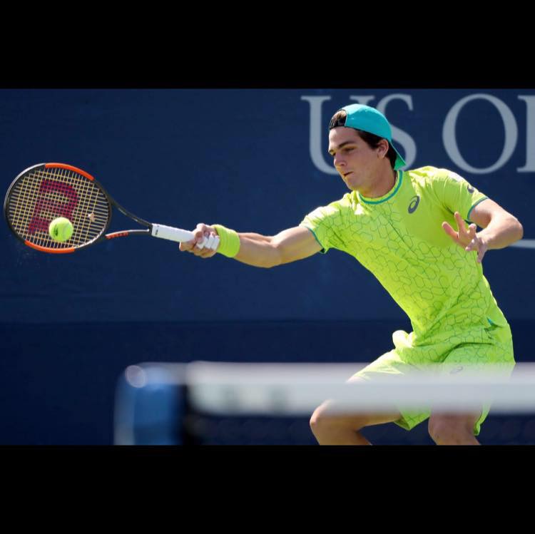  Tenista paranaense é o primeiro brasileiro a conquistar título juvenil do US Open
