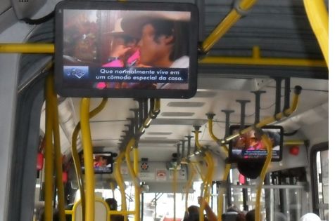  Ônibus e terminais devem receber televisores nos próximos meses