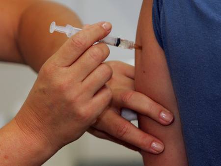  Apenas 38% da população está imunizada contra gripe