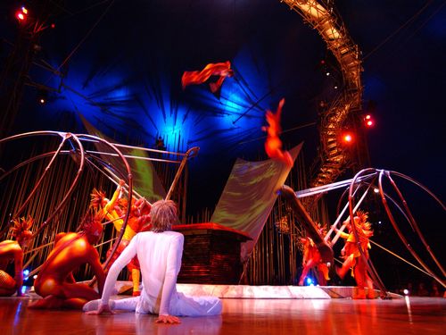 Cirque Du Soleil estreia hoje espetáculo “Varekai”