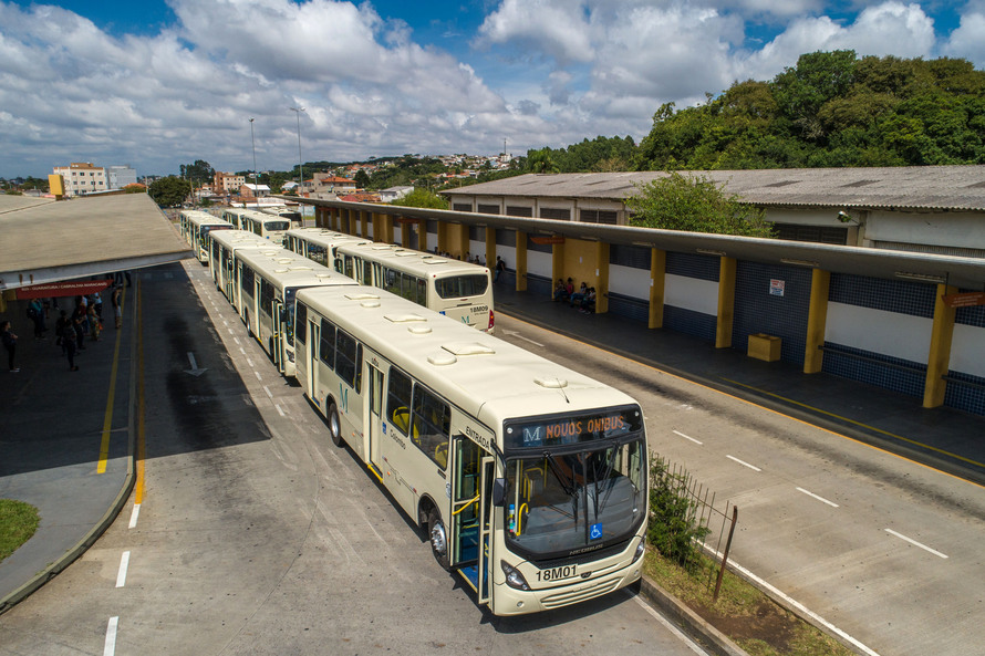  Ônibus multimodal começa a ser testado na Grande Curitiba