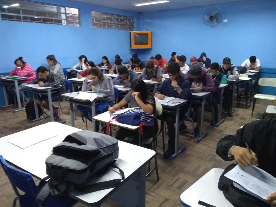  Índice de evasão escolar em Paranaguá é de 10%; programa pretende diminuir esse número