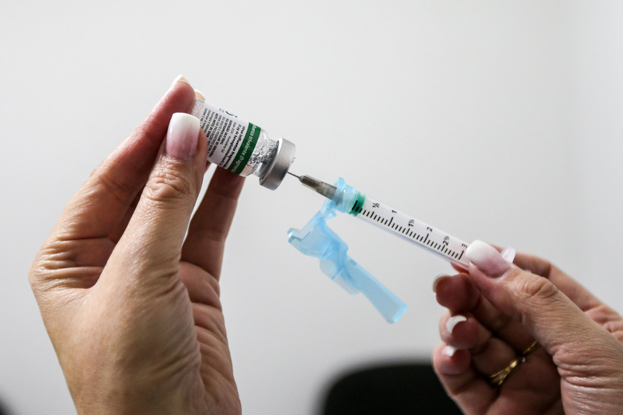 Caminhoneiros e pessoas com deficiência podem ser imunizados contra gripe