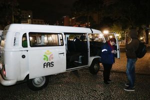 Equipe da FAS está reforçada para atender moradores de rua