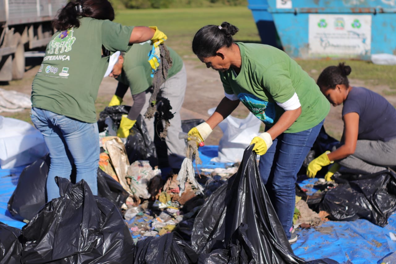  Equipamentos auxiliam Associação de coletores de recicláveis em Paranaguá