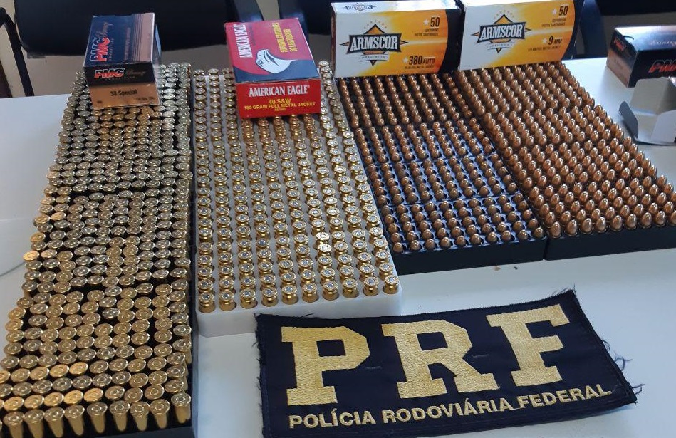  PRF apreende quase 700 quilos de maconha e mais de mil munições em Quatro Pontes, no Oeste