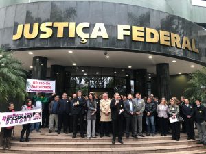 Abuso de Autoridade: Juízes, procuradores e forças de segurança do PR fazem pressão por veto de Bolsonaro