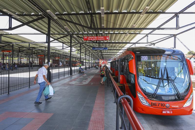  Câmara aprova em 2º turno projeto que cria bilhete único no transporte coletivo de Curitiba