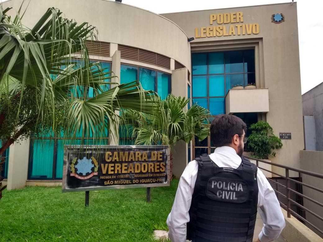  Operação mira quadrilha que fraudava licitações em São Miguel do Iguaçu, no Oeste