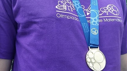  Três estudantes da UFPR conquistam medalhas na Olimpíada Brasileira de Matemática