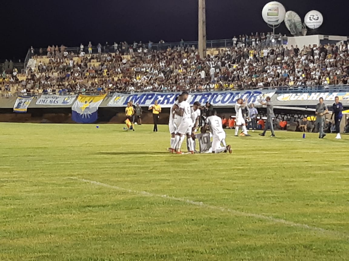  Paraná e Operário avançam na Copa do Brasil