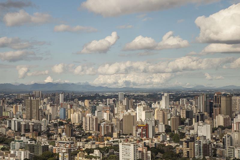  Paraná terá toque de recolher obrigatório, afirma secretário